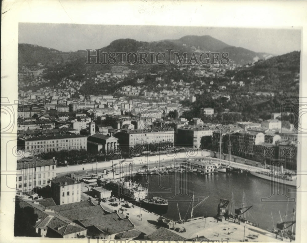 1942 Press Photo Tunis, Tunisia-Serves as a guardian of Middle East supply lines
