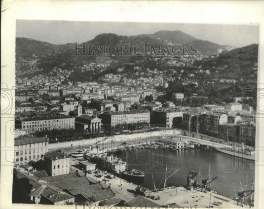 1942 Press Photo Tunis, Tunisia-Serves as a guardian of Middle East supply lines