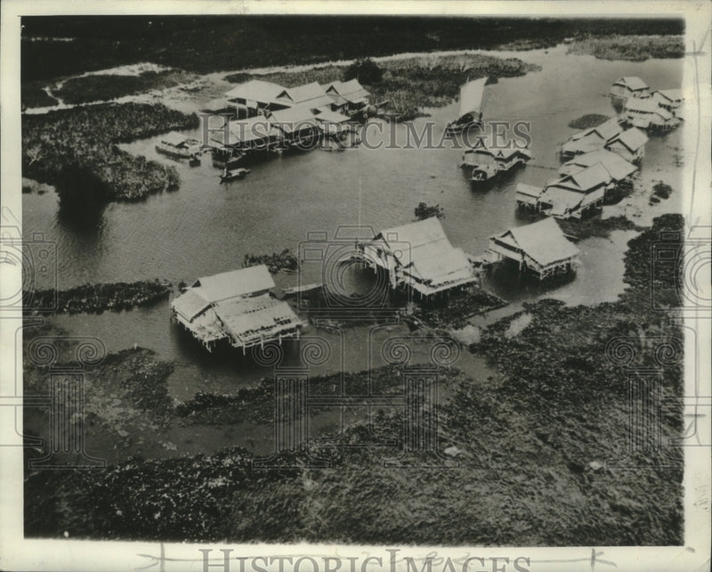 Load image into Gallery viewer, 1941 Press Photo A stilted village in the low land of Thailand. - mjx58991
