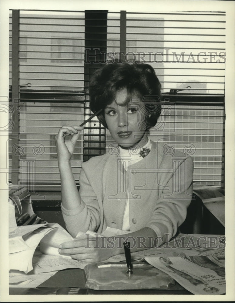 1962 Press Photo Actress Pat Crowley - mjx59726- Historic Images