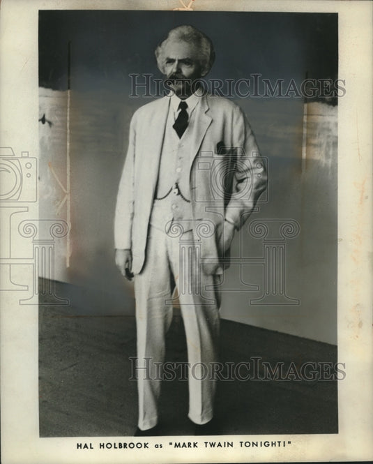 1969 Press Photo Hal Holbrook as "Mark Twain Tonight!" - mjx60352- Historic Images