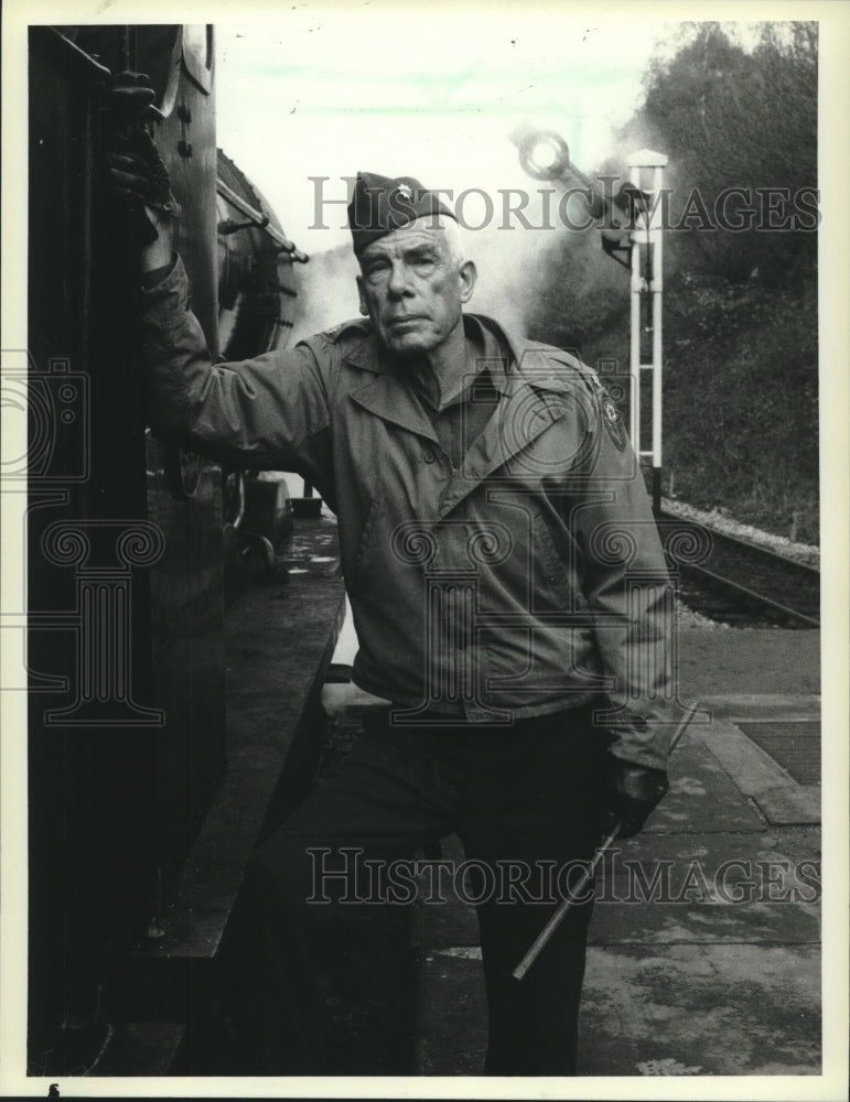 1985 Press Photo Actor Lee Marvin returns in &quot;The Dirty Dozen: Next Mission&quot;- Historic Images