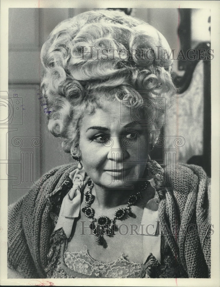 1965 Press Photo Shirley Booth for a role in a play on "Hazel" on CBS