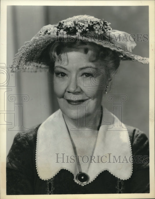 1964 Press Photo Spring Byington - mjx61817- Historic Images