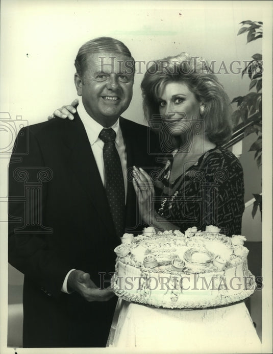 1987 Press Photo Dick Van Patten, Mary Frann star in "Eight is Enough.." NBC.- Historic Images