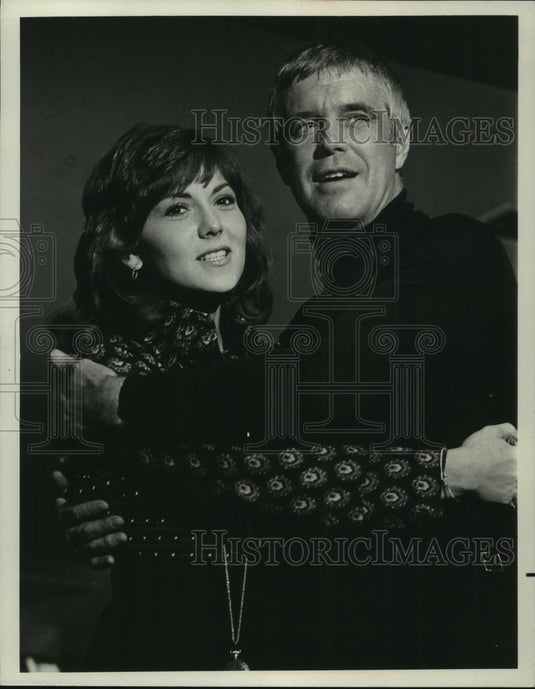1973 Press Photo George Peppard, Brenda Vaccaro star in "Banacek," NBC.- Historic Images