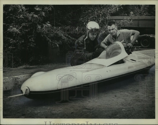 1964 Press Photo Russia's "smallest racing car in the world" - mjx62802- Historic Images