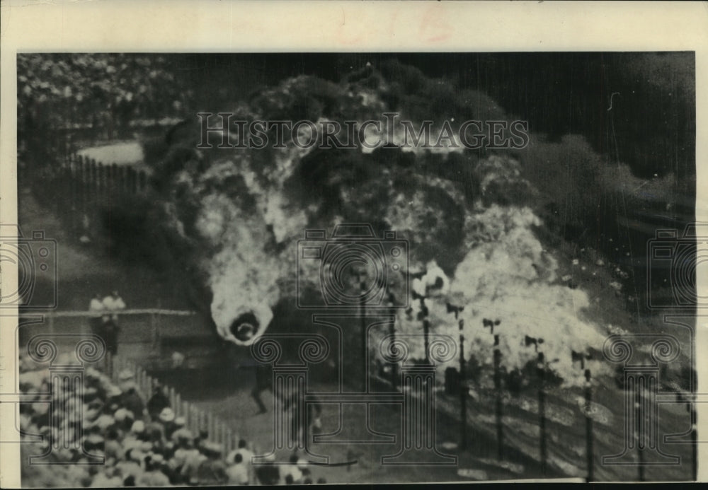 1964 Press Photo Fiery accident at Indianapolis Speedway - mjx62809- Historic Images