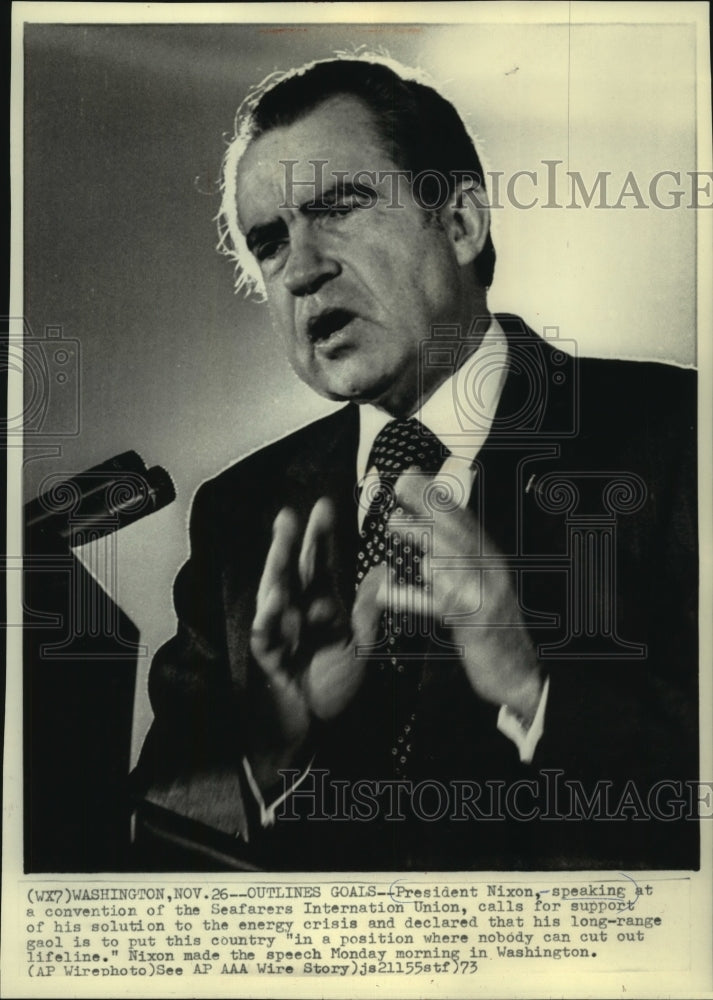 1973 Press Photo President Richard Nixon speaking at Seafarers Internation Union- Historic Images