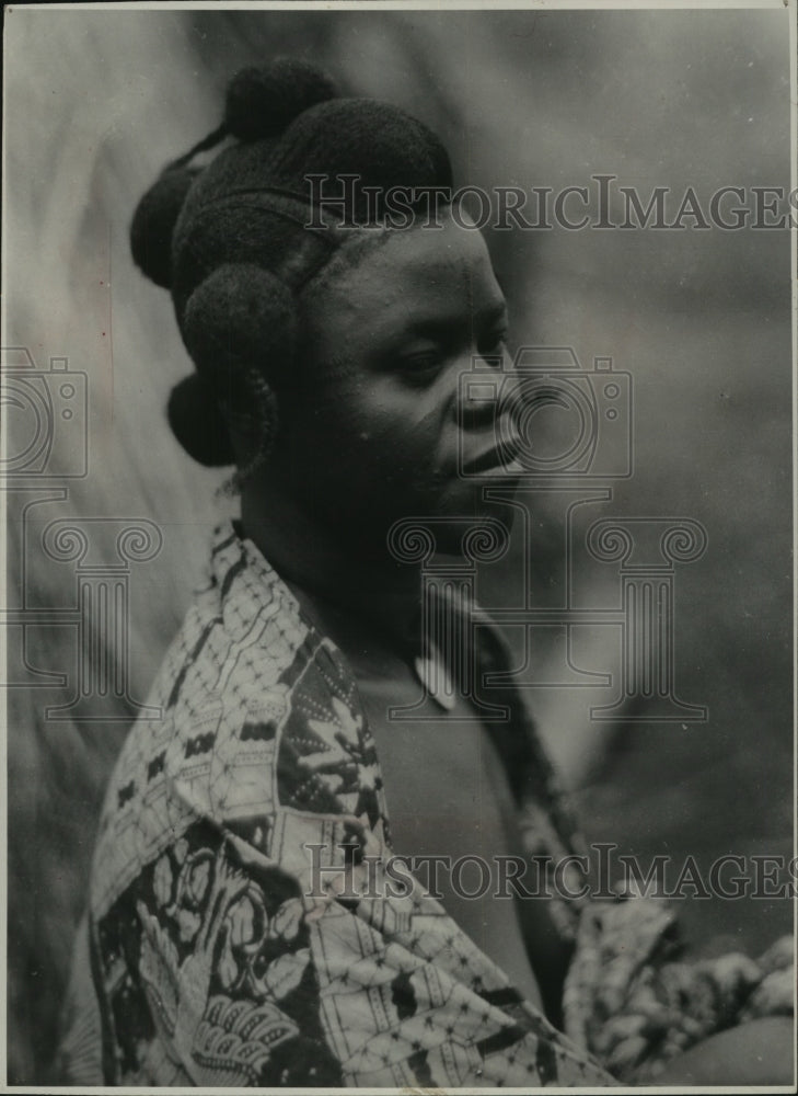 1951 Press Photo Hausa woman with elaborate hair style, Nigeria - mjx65313- Historic Images