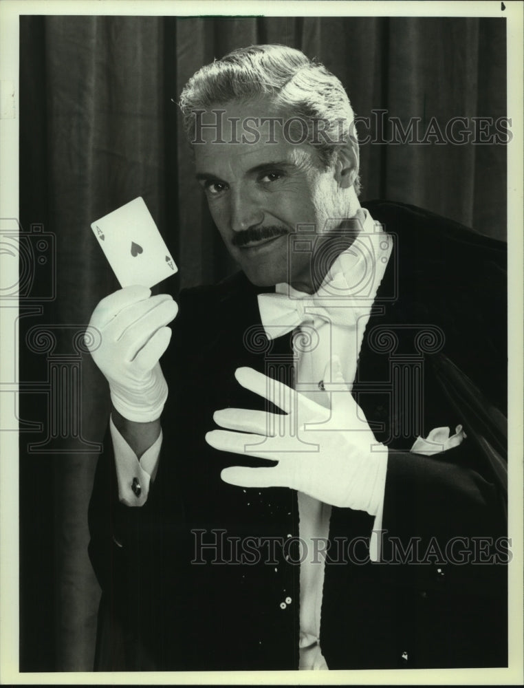 1985 Press Photo &quot;Blacke&quot;s Magic&quot;Â star Hal Linden - mjx65478- Historic Images