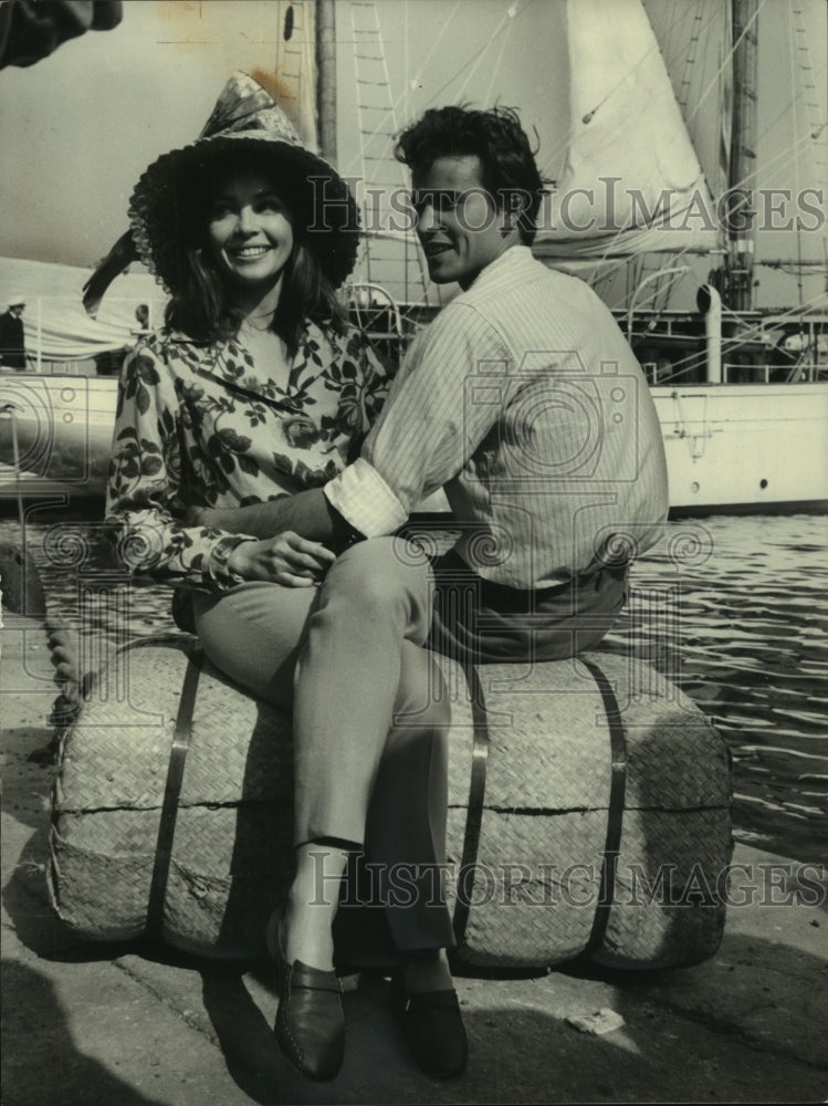 1961 Press Photo Marseilles, France-Leslie Caron, Horst Buchholz in France- Historic Images