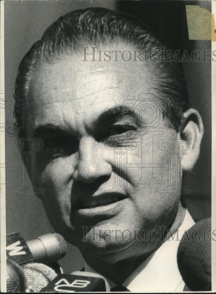 1968 Press Photo Governor George Wallace wrangles bid for Presidential candidacy- Historic Images