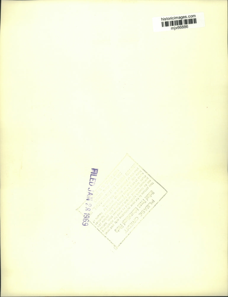 1969 Press Photo Richard Nixon takes oath as 37th President of the United States