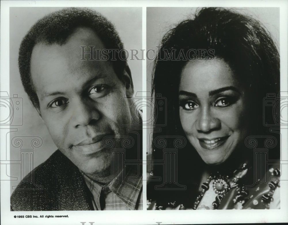 1993 Press Photo Patti LaBelle (right) is one of The Essence Awards hosts- Historic Images