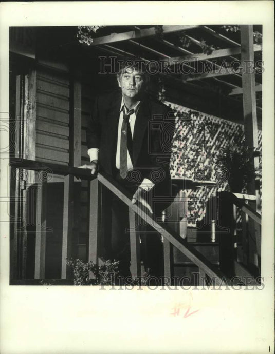 1971 Press Photo Actor Robert Mitchum stars in "Going Home" - mjx68174- Historic Images
