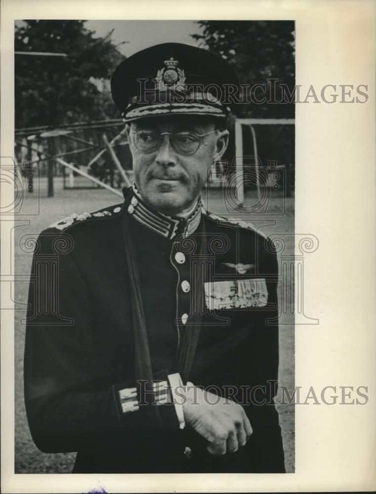 1964 Press Photo Prince Bernhard at Royal Dutch Military Academy at Breda- Historic Images