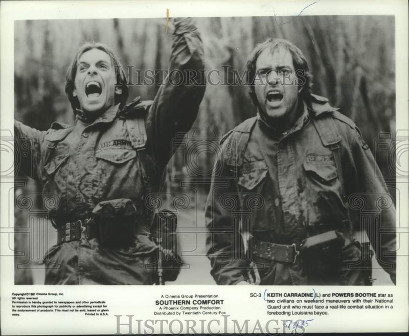 Load image into Gallery viewer, 1981 Press Photo Keith Carradine, Powers Boothe star in "Southern Comfort."
