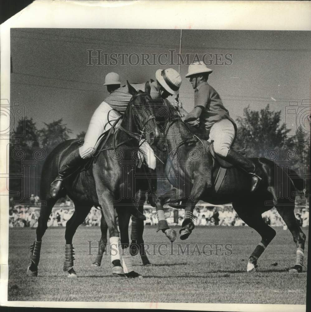 1963 Press Photo Milwaukee Polo Club Game at Uihlein field - mjx71681- Historic Images