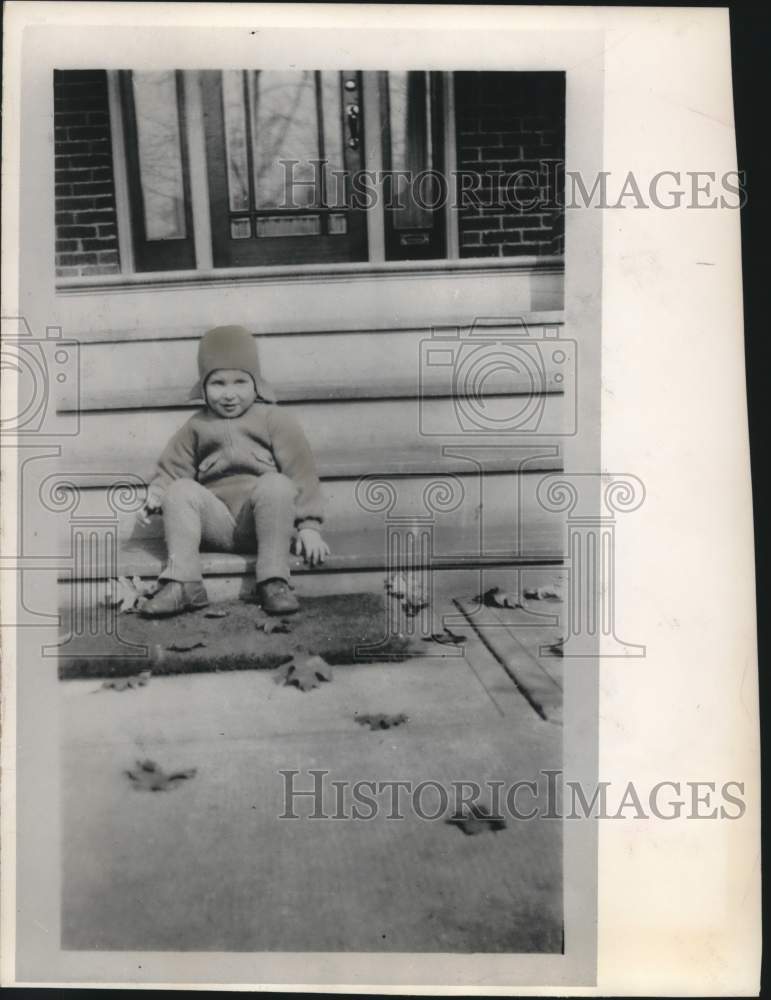 1966 Press Photo Astronaut James Lovell at age three - mjx72094- Historic Images