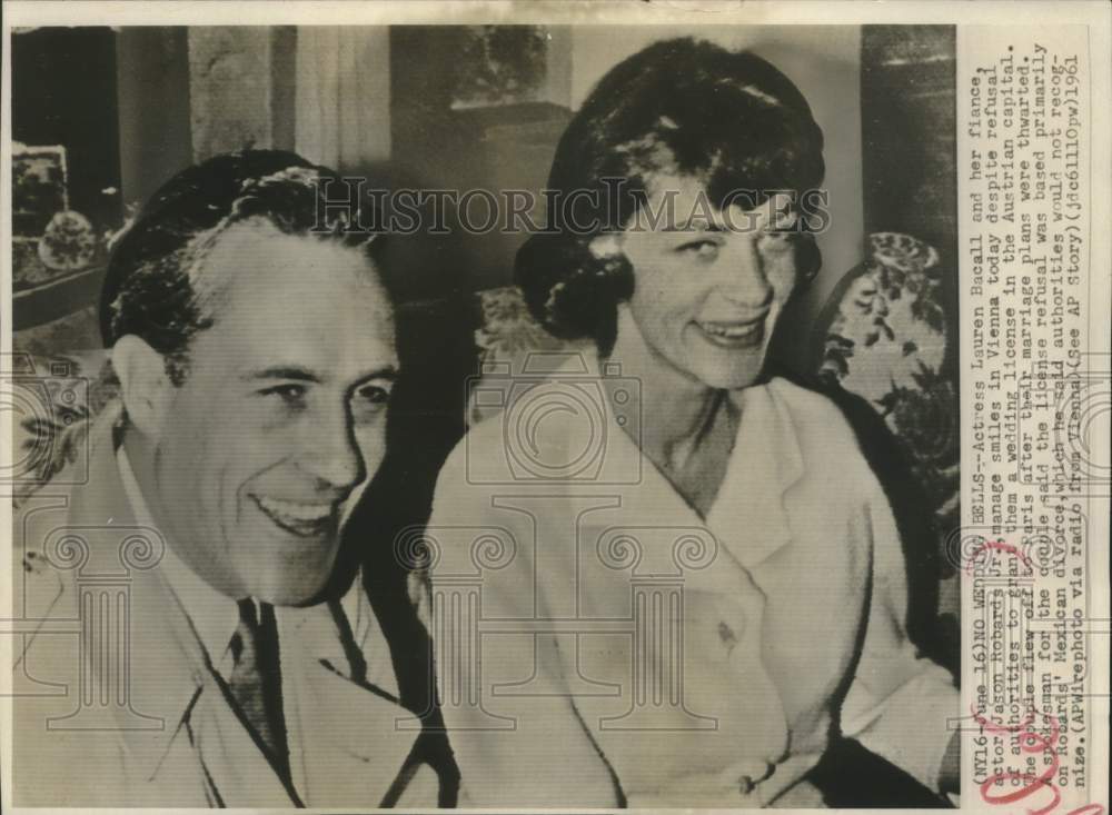 1961 Press Photo Vienna-Actor Jason Robards and actress Lauren Bacall- Historic Images