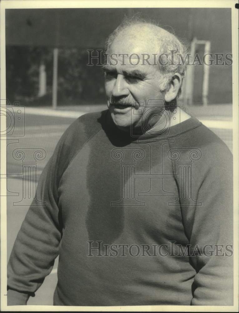 1984 Press Photo Actor Ed Asner - mjx73491- Historic Images