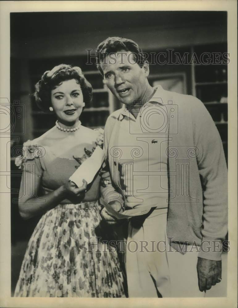 1957 Press Photo Ida Lupino With Co-Star - mjx73657- Historic Images