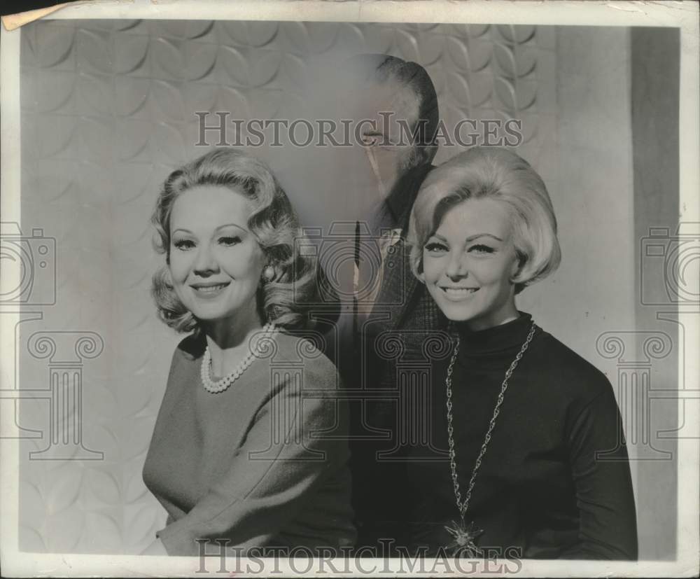 1968 Press Photo Actors Virginia Mayo, Lyle Talbot &amp; Patty McCormack - mjx74563- Historic Images