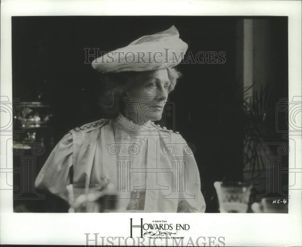 1993 Press Photo Vanessa Redgrave in A Scene From &quot;Howards End&quot; - mjx76149- Historic Images