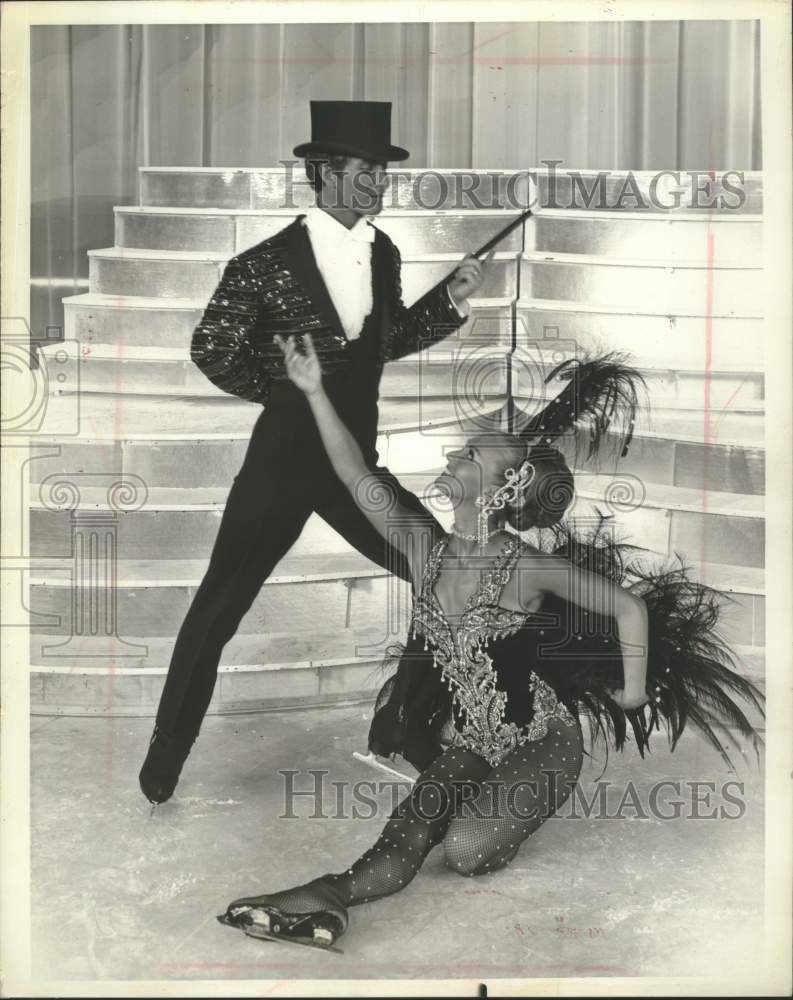 1968 Press Photo Ronnie Robertson and Marei Langenbein in Holiday on Ice- Historic Images