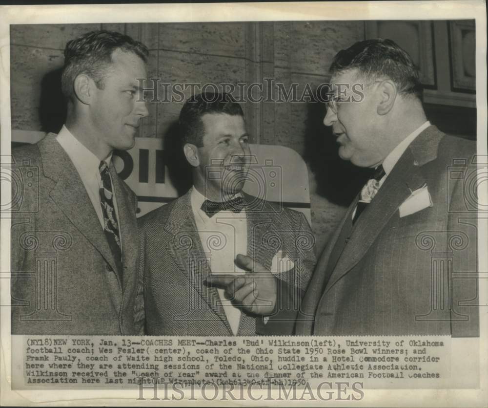 1950 Press Photo Frank Pauly, Wes Fesler and Bud Wilkinson in New York- Historic Images