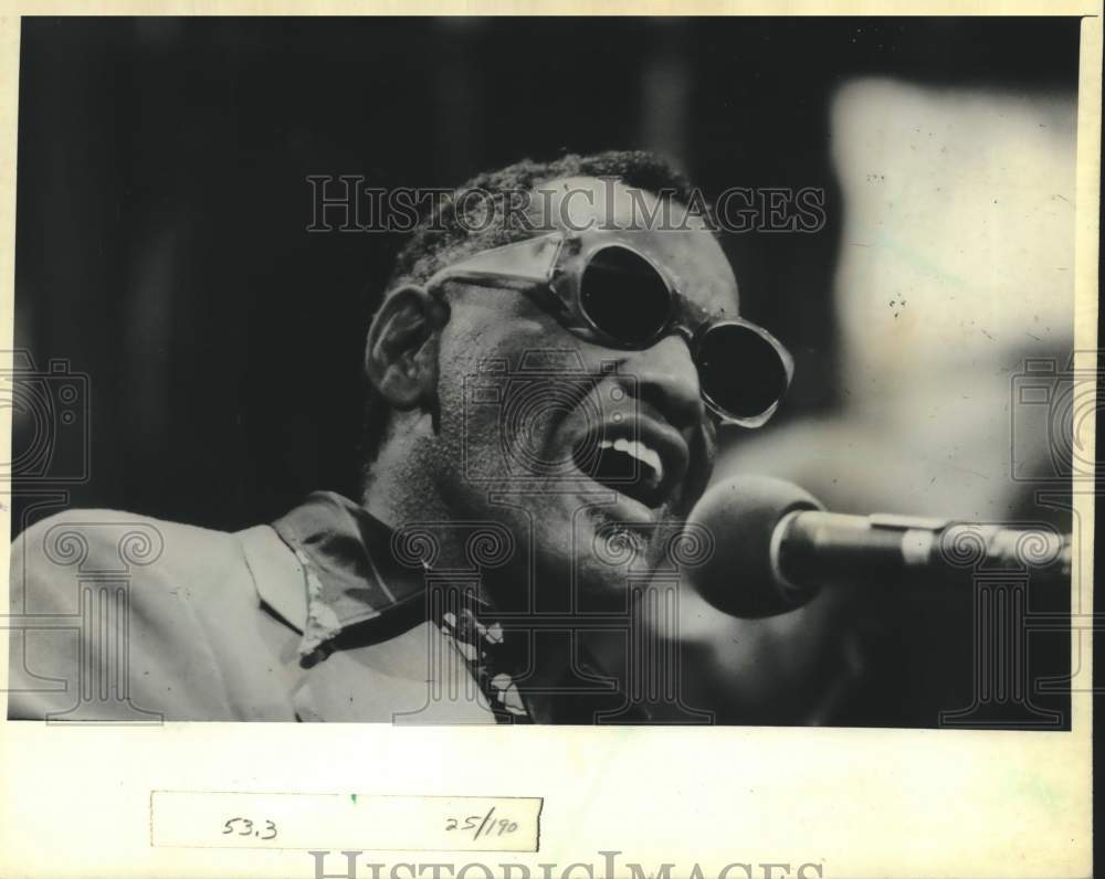 1982 Press Photo Ray Charles, United States Singer - mjx80126- Historic Images