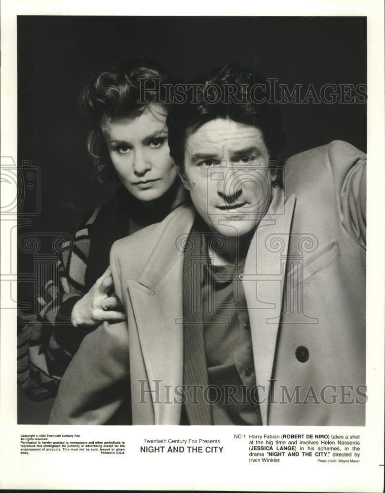 1992 Press Photo Robert De Niro and Jessica Lange in movie "Night and the City"- Historic Images