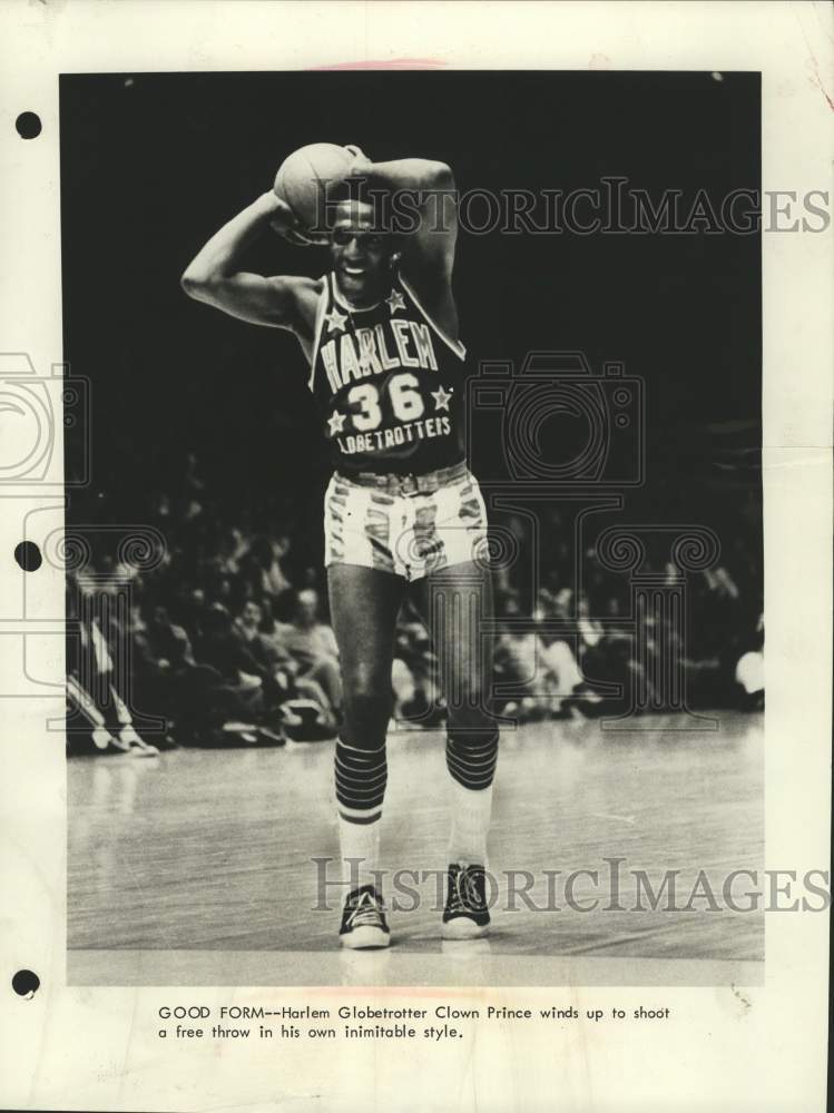 1973 Press Photo Meadowlark Lemon of the Harlem Globetrotters - mjx82414- Historic Images