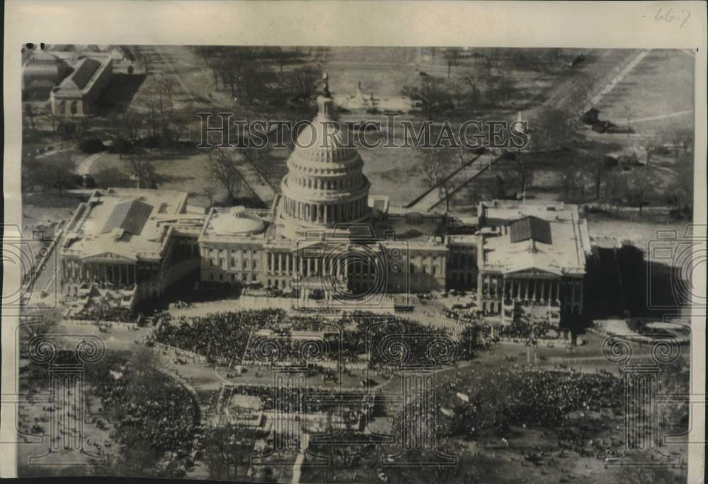 1949 Press Photo Aerial of Capitol and Plaza as Harry Truman Took Oath of Office- Historic Images