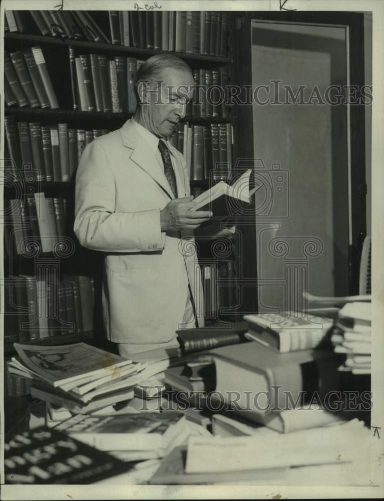 1933 Press Photo Author Upton Sinclair Los Angeles California - mjx84027- Historic Images