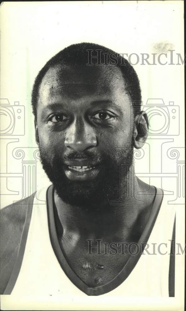 1983 Press Photo Bob Lanier of Milwaukee Buck&#39;s Basketball - mjx85406- Historic Images