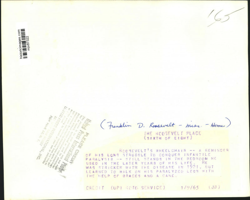 Load image into Gallery viewer, 1965 Press Photo Franklin D. Roosevelt's wheelchair in his bedroom - mjx87322
