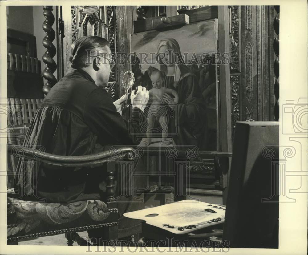 1967 Press Photo Liechtenstein: Professor J. Hajsinek, Viennese art restorer