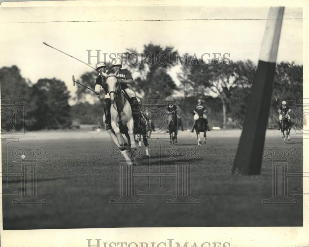 1937 Press Photo Milwaukee Meadowbrook and Chicago Olympia Polo Match Milwaukee- Historic Images