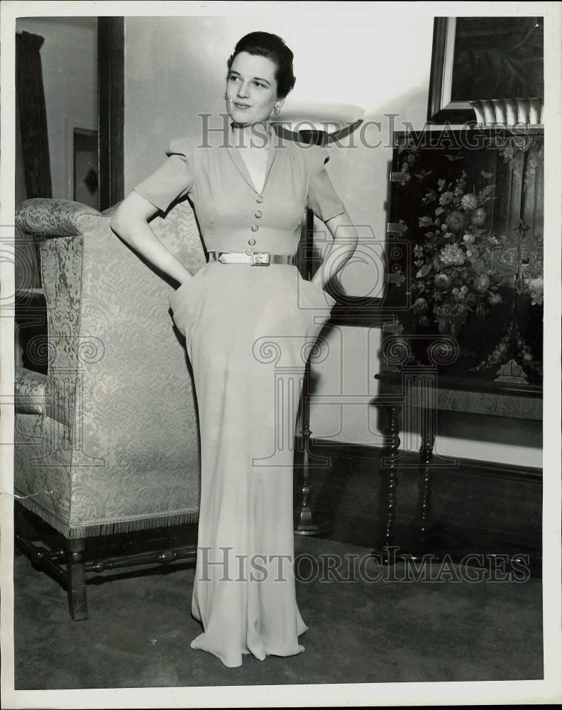 1940 Press Photo Miss Jane McMahon, now Mrs. Harry J. Noyes, Jr. - mjx98154- Historic Images