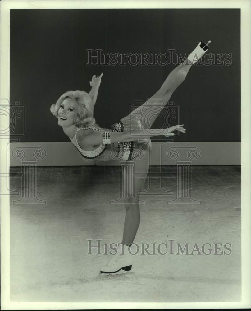 1974 Press Photo &quot;Holiday on Ice&quot; Skater - mjz06322- Historic Images