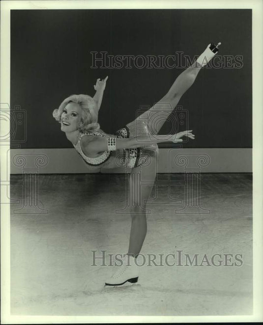 1974 Press Photo "Holiday on Ice" Skater - mjz06322- Historic Images