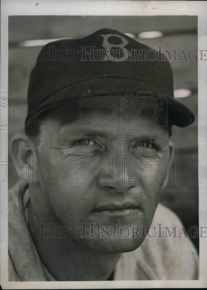 1939 Press Photo Boston Red Sox' Fred Ostermuelller at spring camp, Sarasota, FL