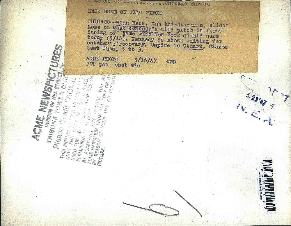 1947 Press Photo Cubs Stan Hook slides home vs NY Giants M Kennedy, ump Stuart