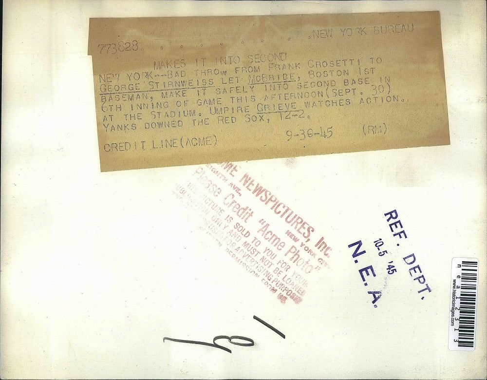 1945 Press Photo Yankee George Stirnweiss vs Red Sox McBride - nea12313