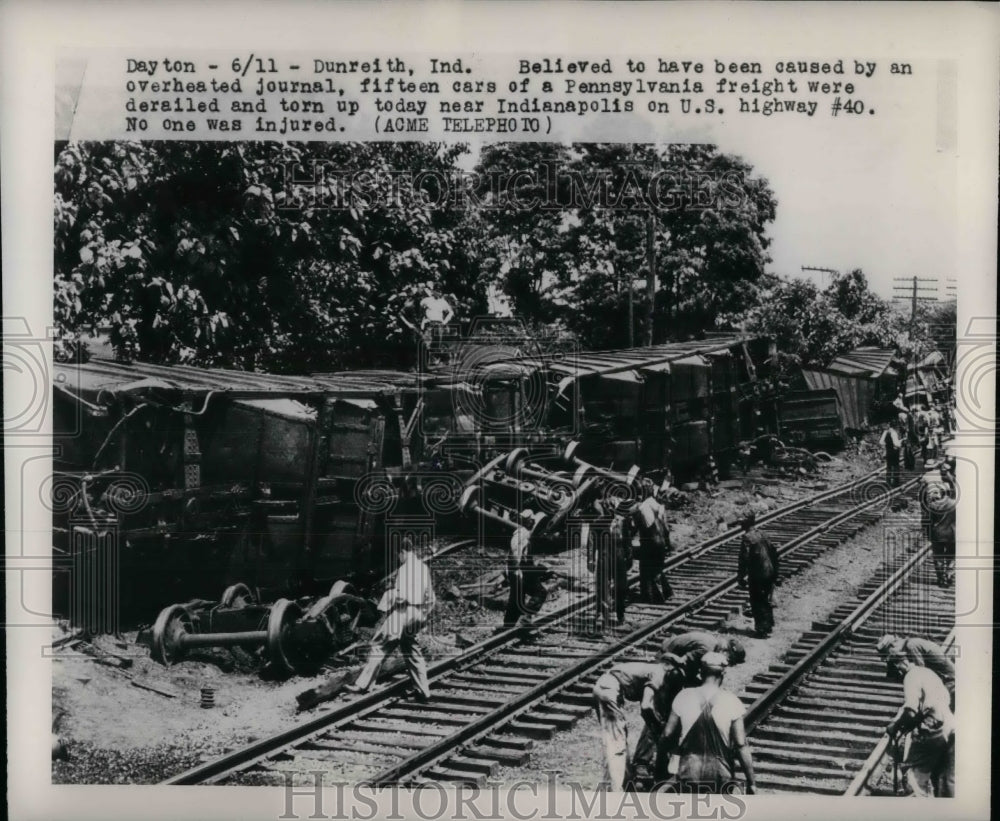 1948 Press Photo Pennsylvania Freight Train Derailed at Dunreith, IN - nea20276
