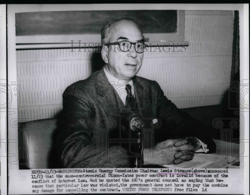 Load image into Gallery viewer, 1955 Press Photo Atomic Energy Commission Lewis Strauss - nea22414
