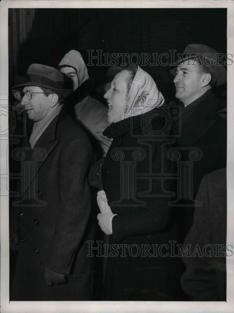 1946 Press Photo Woman Striker of American Communications Association