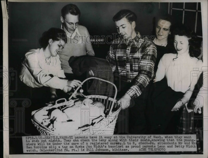 Load image into Gallery viewer, 1948 Press Photo GI Parents at University of Washington Lenn &amp; Betty Width Paren
